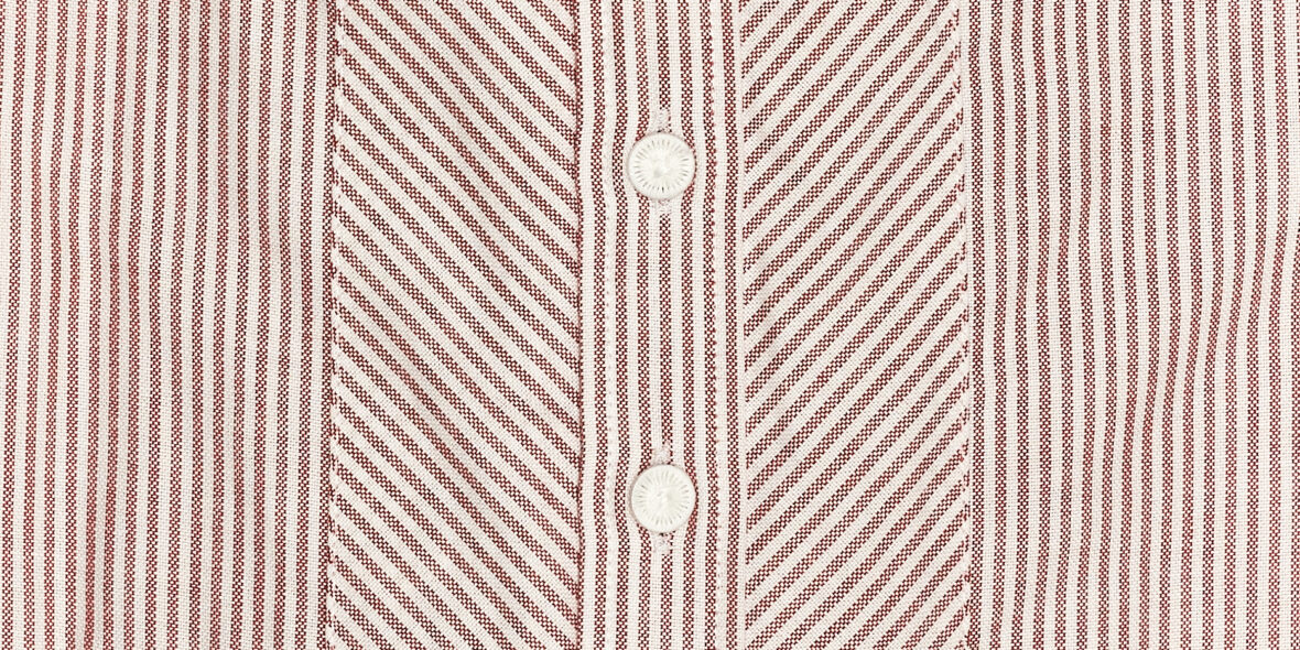 Schwesternstreifen weiß/rot