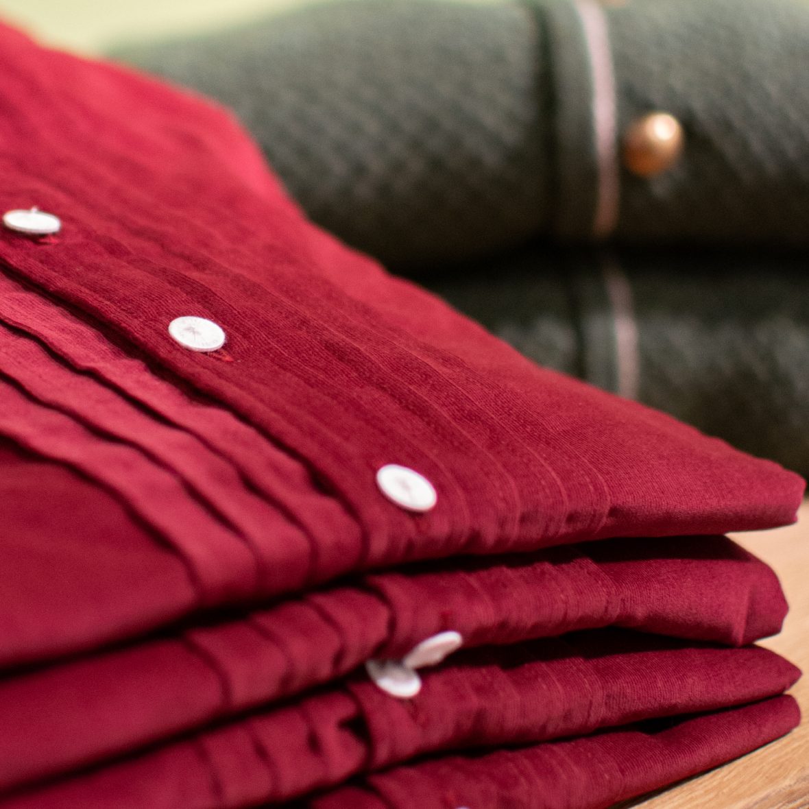 FB01K-dunkelrot-Cord_1