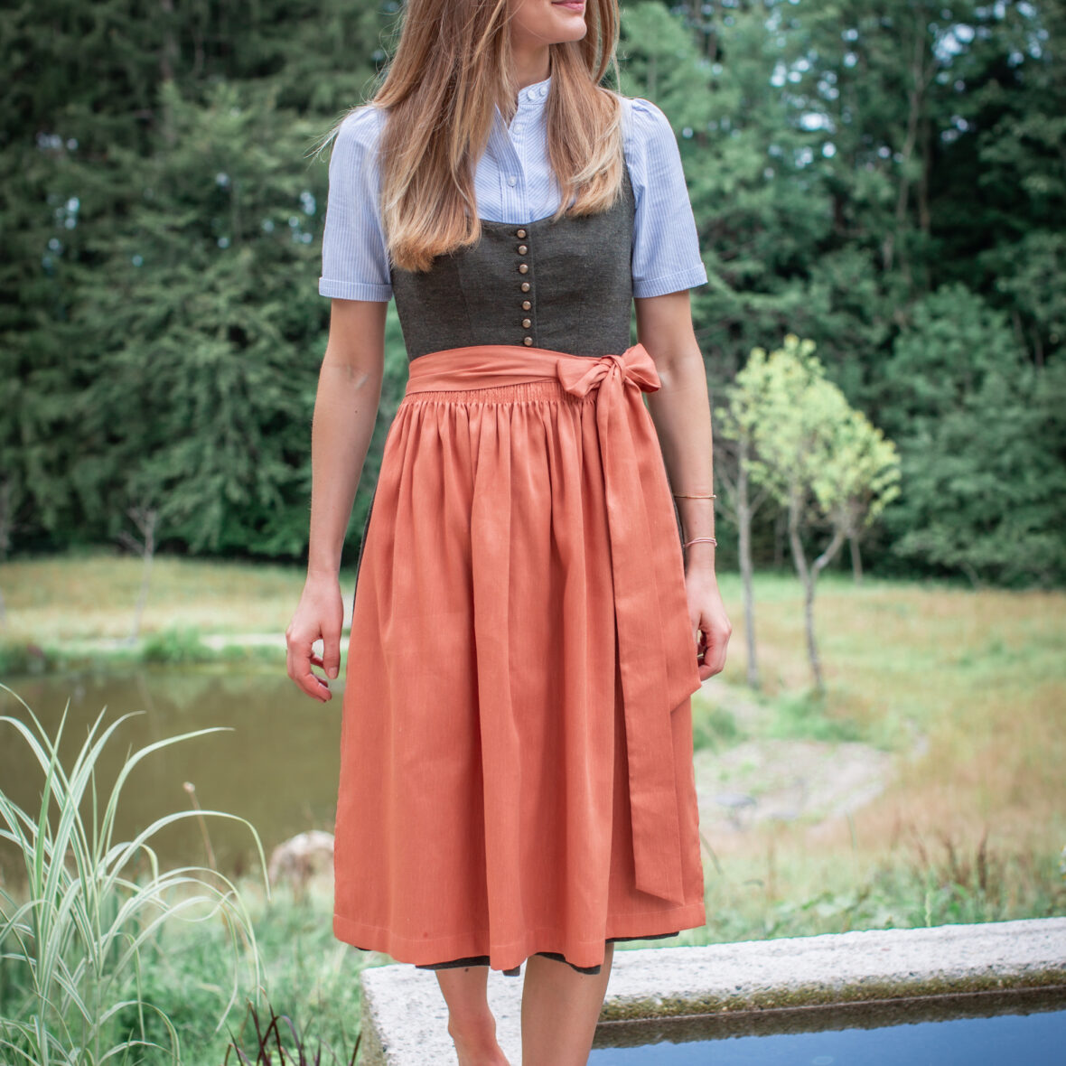 Dirndlschürze Bernstein