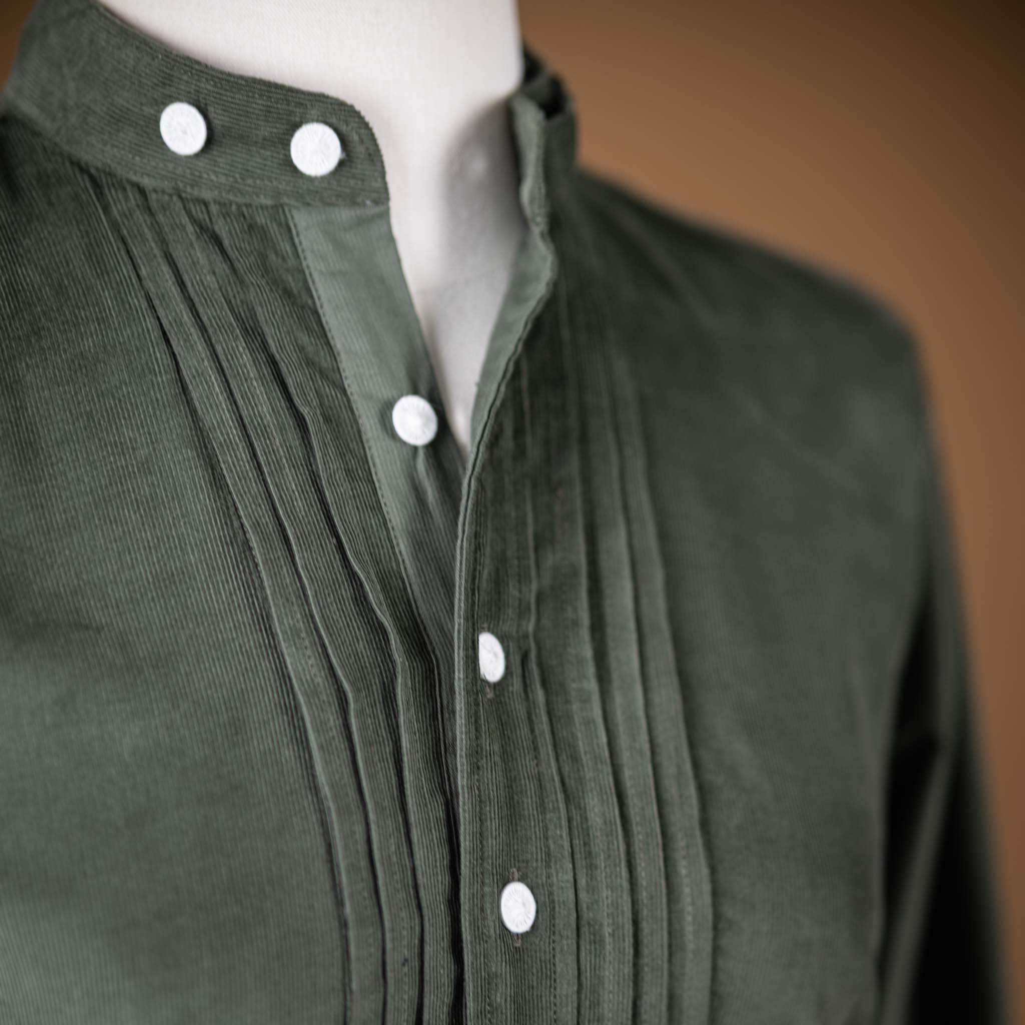 hund-sans-scho-kleid-cord-grün-1-3